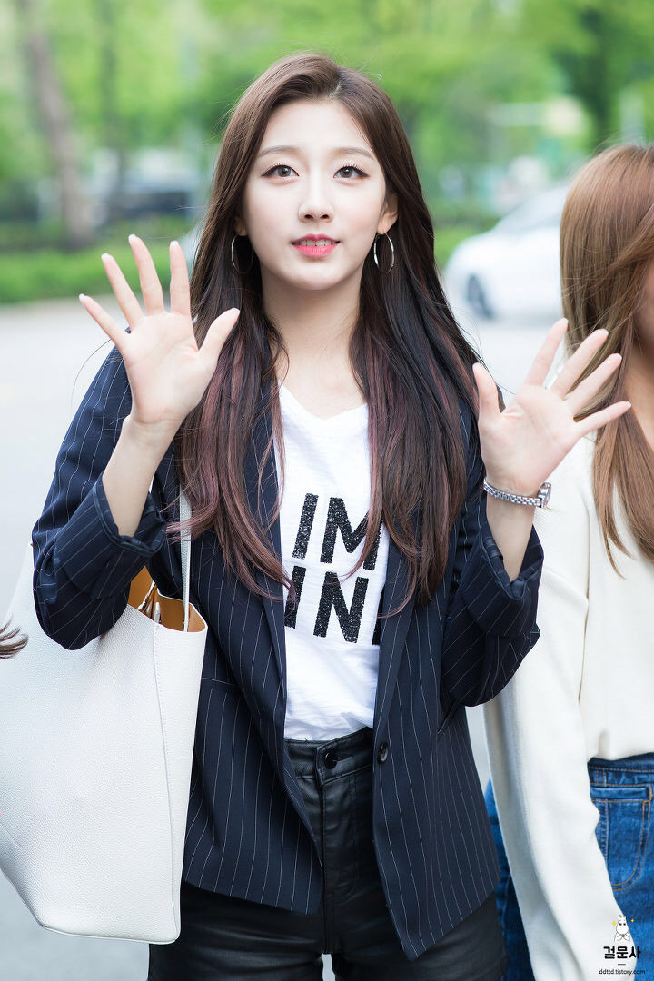 러블리즈 예인 생일이라서 예인이 | 인스티즈