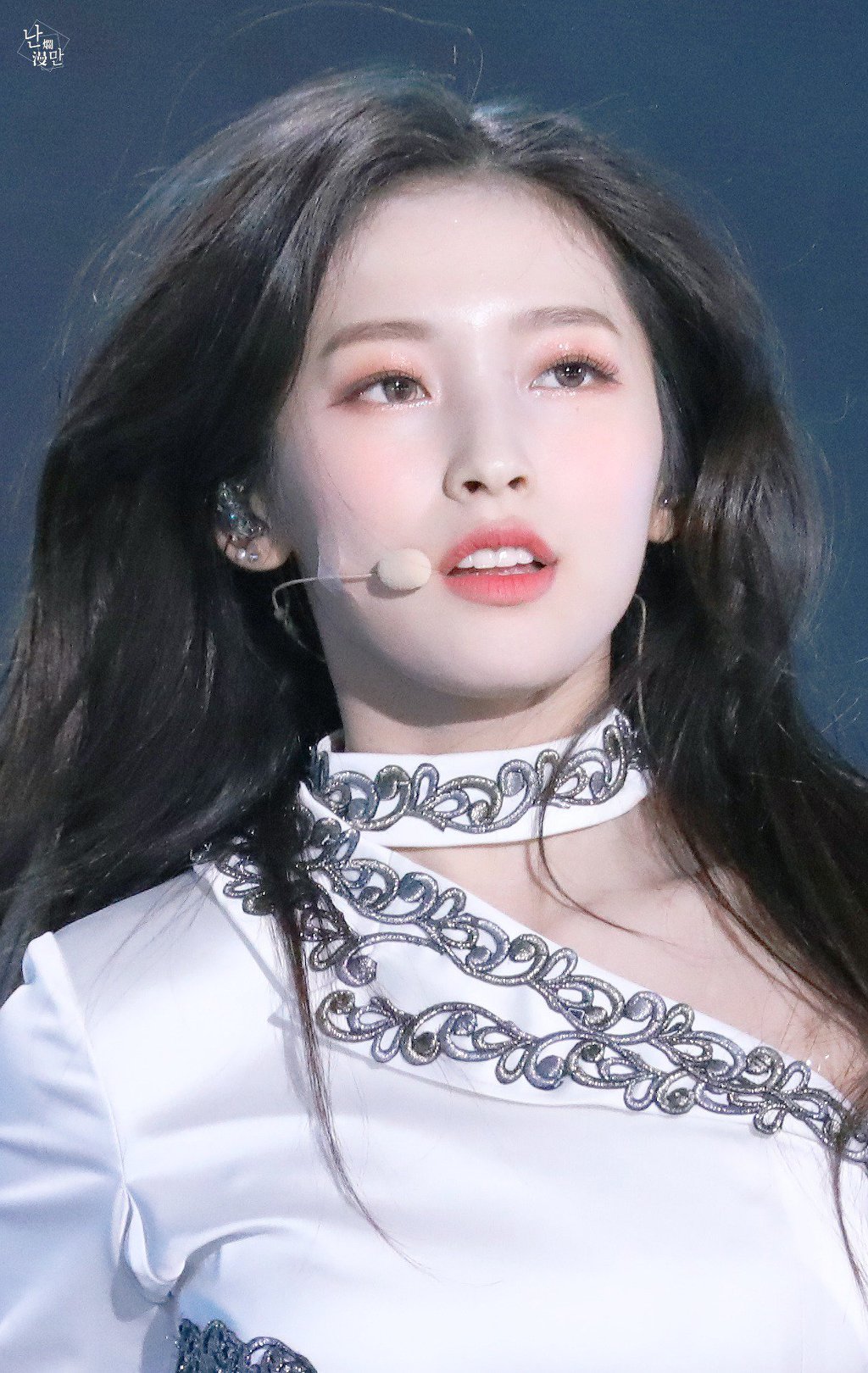 분위기보스 오마이걸 아린이.jpgif | 인스티즈