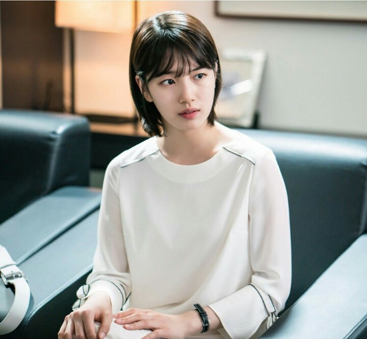 남동생과 카톡하는 수지와 아이유 | 인스티즈