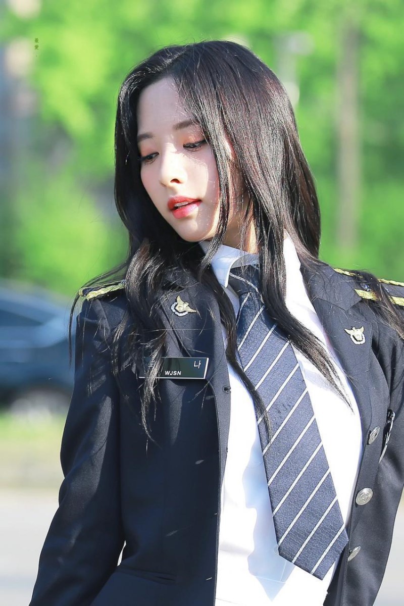 철컹철컹 무서운 경찰누나들 | 인스티즈
